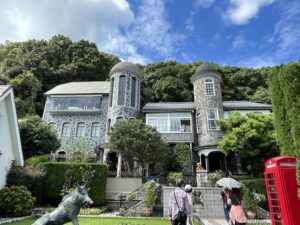 【北野異人館】『うろこの家＆うろこ美術館』