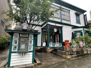 【画像集】『スターバックス神戸北野異人館店』想像の域を遥かに超えた