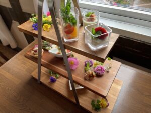 神戸布引ハーブ園「ザ・ハーブダイニング」のランチがオシャレな件