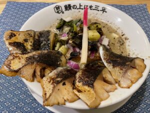 【三宮】『鯖の上にも三年』鯖のラーメン？　はにゃあ～？　でも食べてみると・・・腰抜かしたｗ　