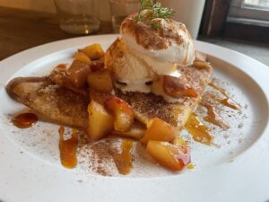 【花隈】『cafe L'Arche』　ラルシュ、乙女心に突き刺さるクレープ屋さん