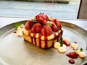 【二宮】『シャル ウィ パフェ』思わず写真を撮りたくなる神戸スイーツ