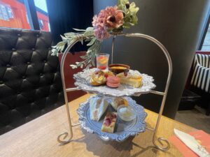 【新メニュー】TOOTH TOOTH 本店で「桃」のアフタヌーンティーが登場