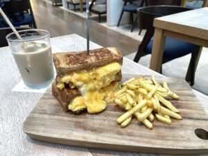 【元町】『ロンハーマンカフェ』開放感抜群！ロンハーマンカフェの魅力を伝えたいんだが...