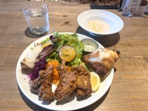 【新神戸】新幹線から降りたらまずはココ！『マザームーンカフェ新神戸店』