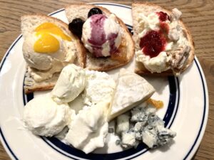 【三宮】神戸女子注目！チーズ愛を満たす、究極のランチタイム『FROMA YORKYS CHEESE RESTAURANT&BAR』